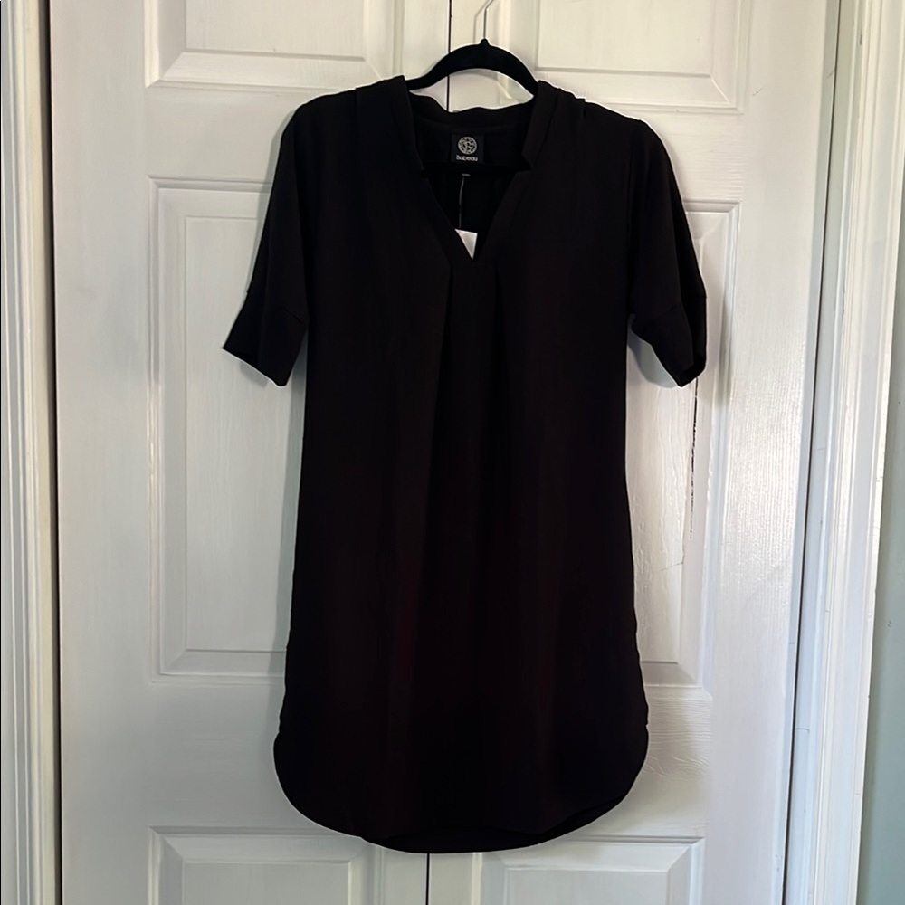 New Bobeau Black Short Sleeve Midi Dress